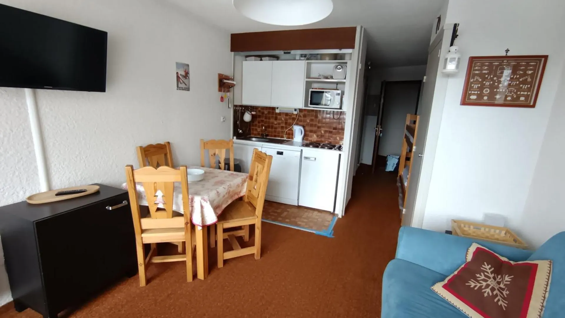 Apartment Studio Skis Aux Pieds - 4 Pers - Balcon - Animaux Acceptes - Fr-1-445-85 Montgenevre